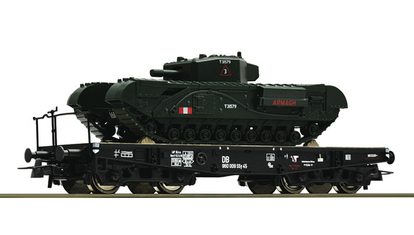 Heavy duty Flat car with tank Churchill<br /><a href='images/pictures/Roco/231709.jpg' target='_blank'>Full size image</a>